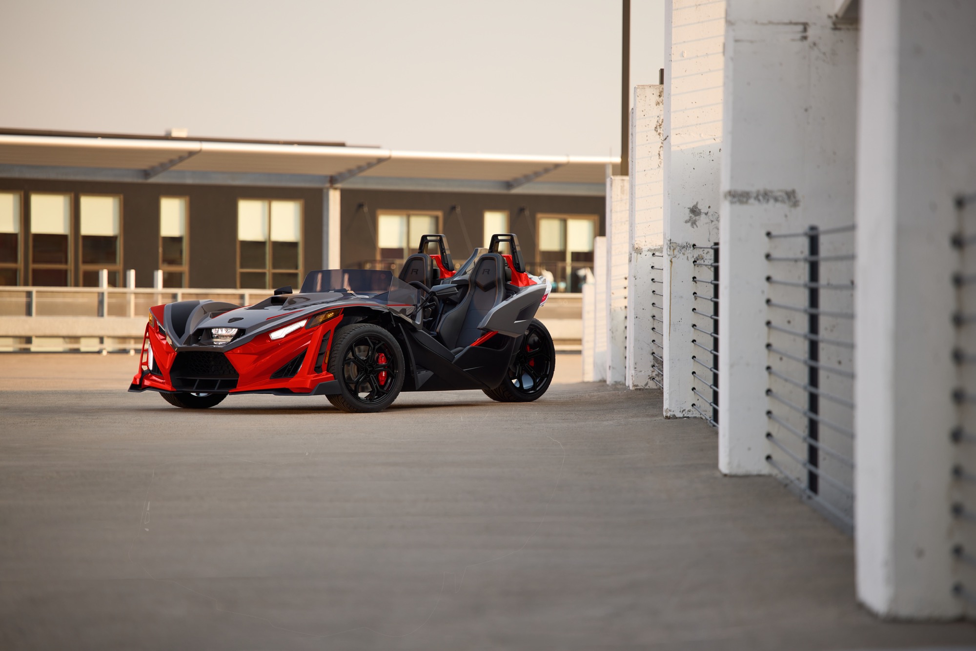 Polaris Slingshot R beauty shot